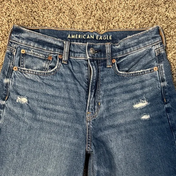 American Eagle Outfitters Super High Rise Baggy Straight Distressed Jeans - Picture 1 of 12
